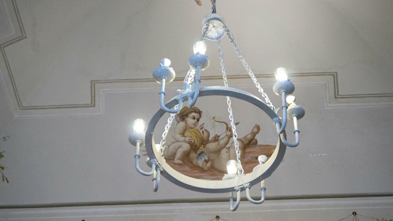 ホテル Palazzo Circolone ポッジャルド エクステリア 写真